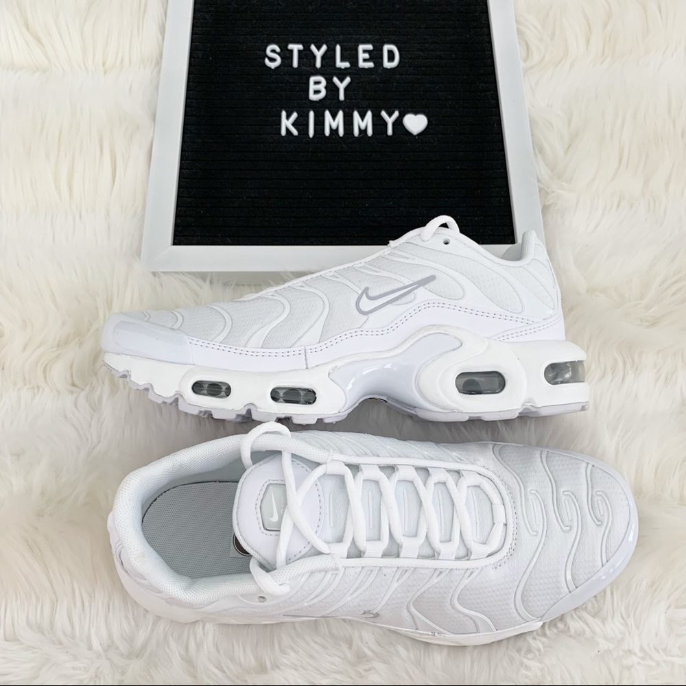 NIKE AIR MAX PLUS White Sneakers Shoes new - Picture 5 of 7